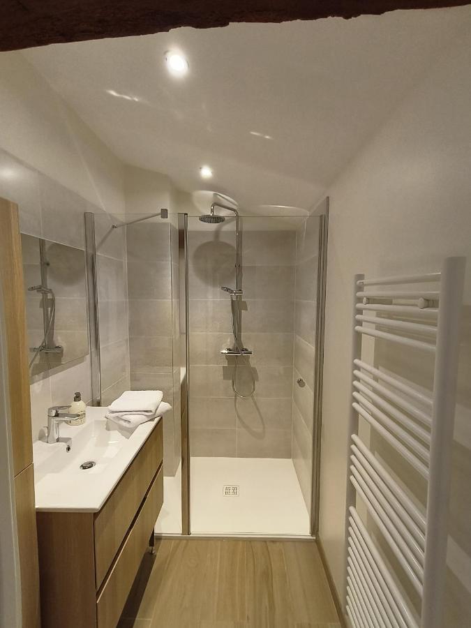 Chez Emma Et Louise - Maison Individuelle Avec Stationnement Gratuit Macon Bagian luar foto